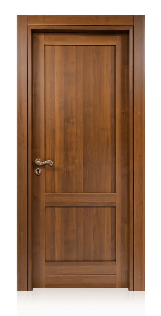 Usa de interior din lemn masiv de calitate